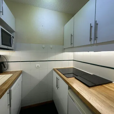 Carroley A - Agreable - Centre Station - Balcon Mae-3594